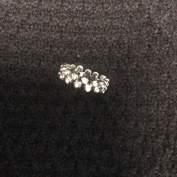 CZ Silver ring - Picture 7 of 8